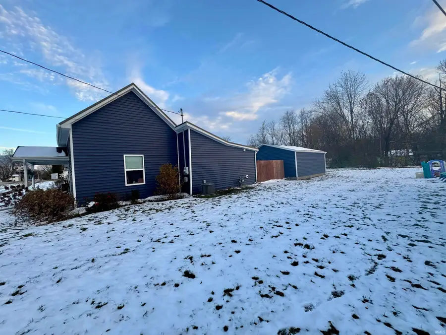 637 W 1st Street, Albany, IN 47320 - Image #3