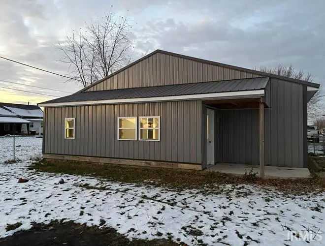 207 E Walnut Street, Bryant, IN 47326 - Image #1