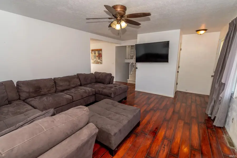 2734 Arrowhead Drive, South Bend, IN 46628 - Image #2