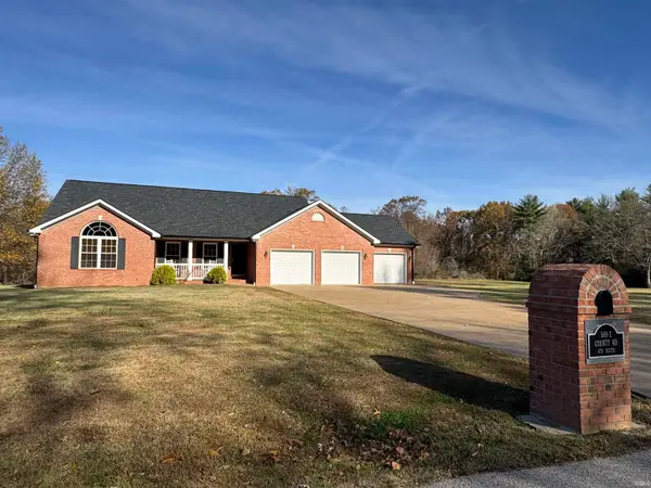 569 E. Cr 475 S Road, Winslow, IN 47598