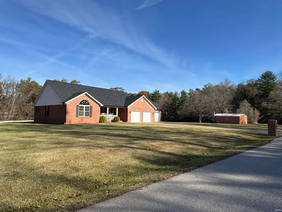 569 E. Cr 475 S Road, Winslow, IN 47598 - Image #2