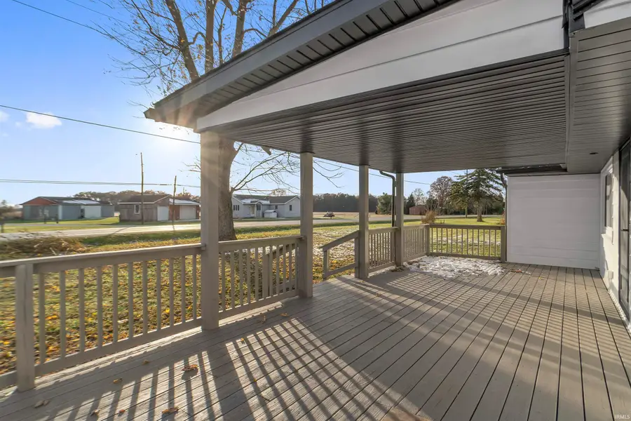 156 W Markle Road, Huntington, IN 46750 - Image #2