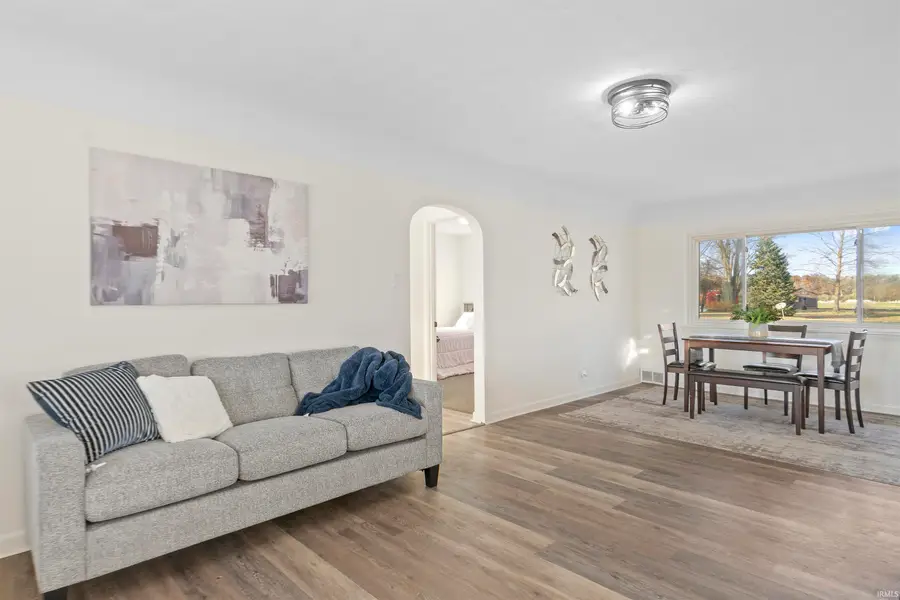 156 W Markle Road, Huntington, IN 46750 - Image #3