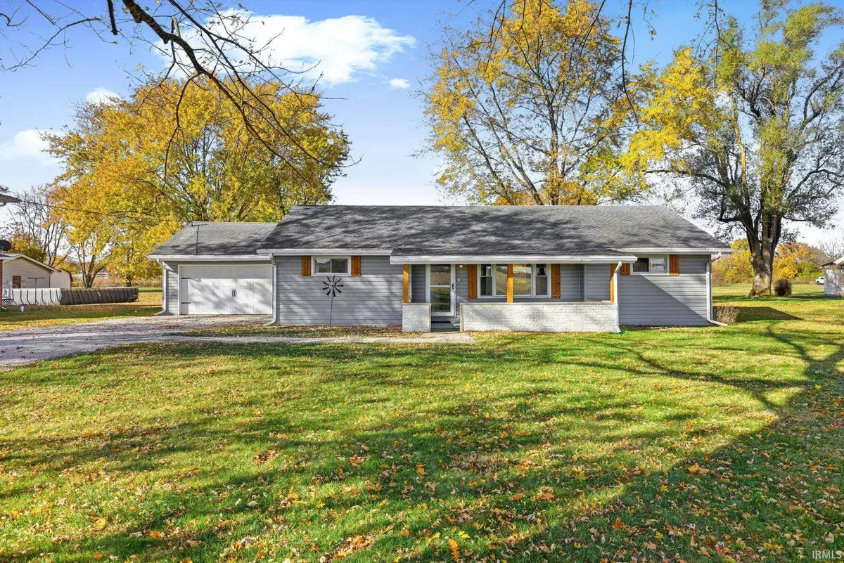 11001 S County Road 300 W, Muncie, IN 47302 - Image #1