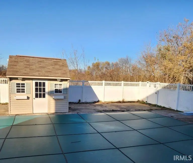 315 Zillmer Drive, Bremen, IN 46506 - Image #3