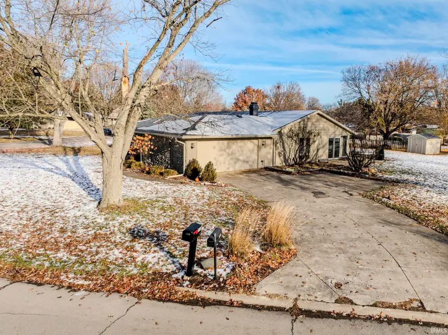 2116 W Sacramento Drive, Muncie, IN 47303 - Image #2