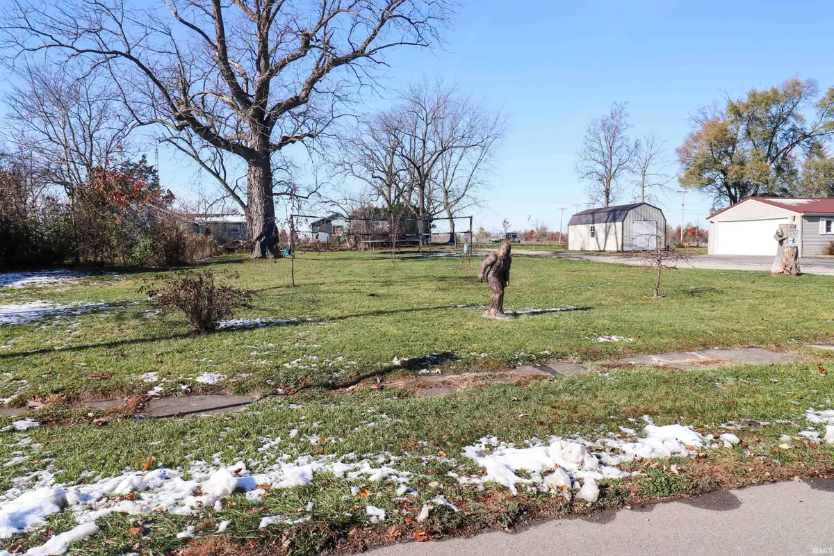 300 S Angle Street, Dunkirk, IN 47336 - #1