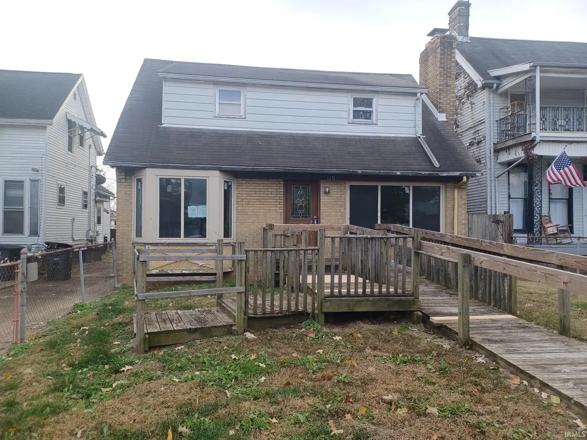 1031 E Mulberry Street, Evansville, IN 47714 - Image #1