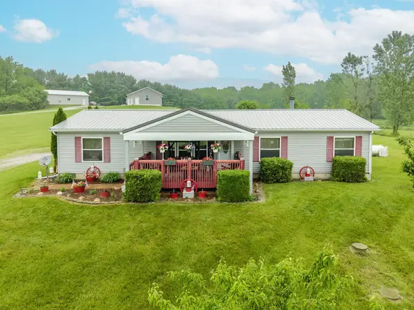 572 N 450 W, Angola, IN 46703