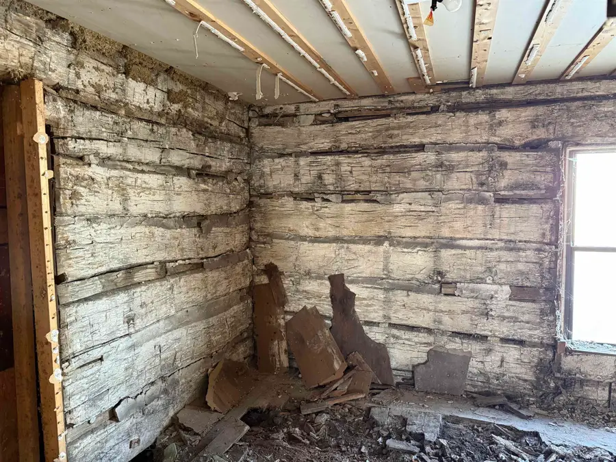 210 W Center Street, Dunkirk, IN 47336 - Image #3