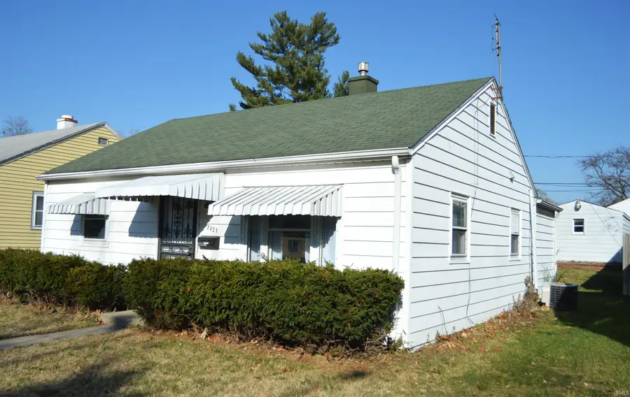 2423 Charlotte Avenue, Fort Wayne, IN 46805 - Image #2