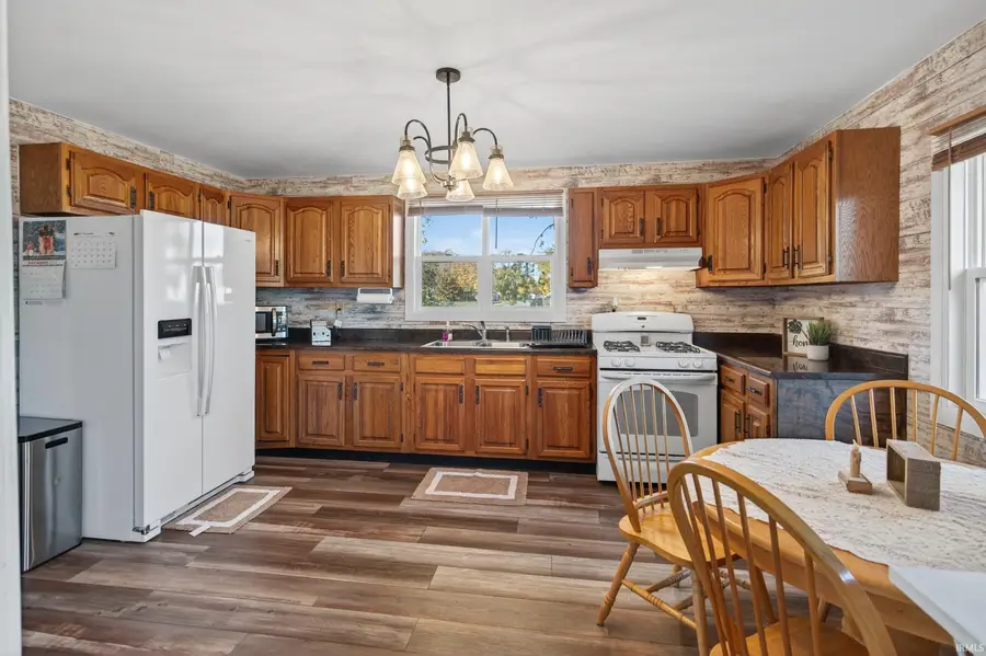 105 Meadowbrook Boulevard, Kingsford Heights, IN 46346 - Image #3