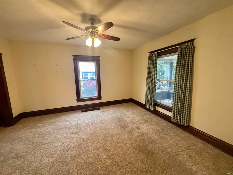 200 E Berry Street, Middlebury, IN 46540 - Image #3