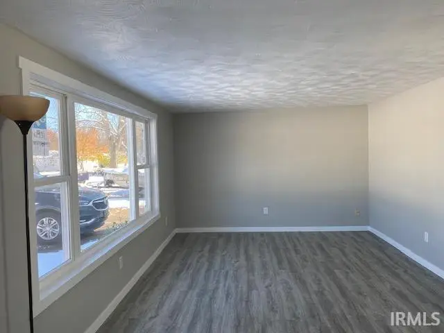 5218 Ashland Drive, Fort Wayne, IN 46835 - Image #2