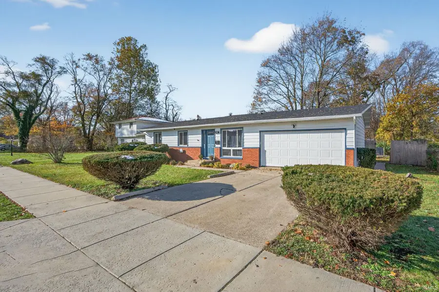 1747 N Olive Street, South Bend, IN 46628 - Image #2