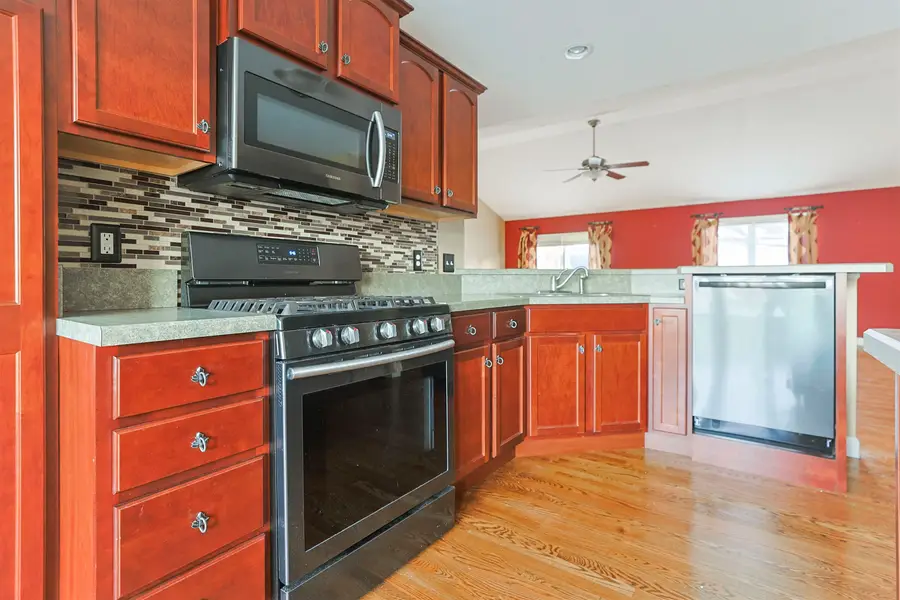 103 Livingston Bay Court, Mishawaka, IN 46544 - Image #3