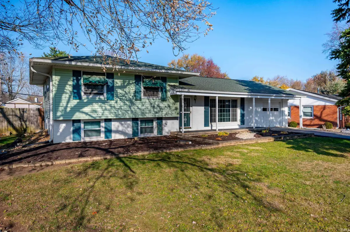 301 S Pasture Lane, Muncie, IN 47304 - Image #1