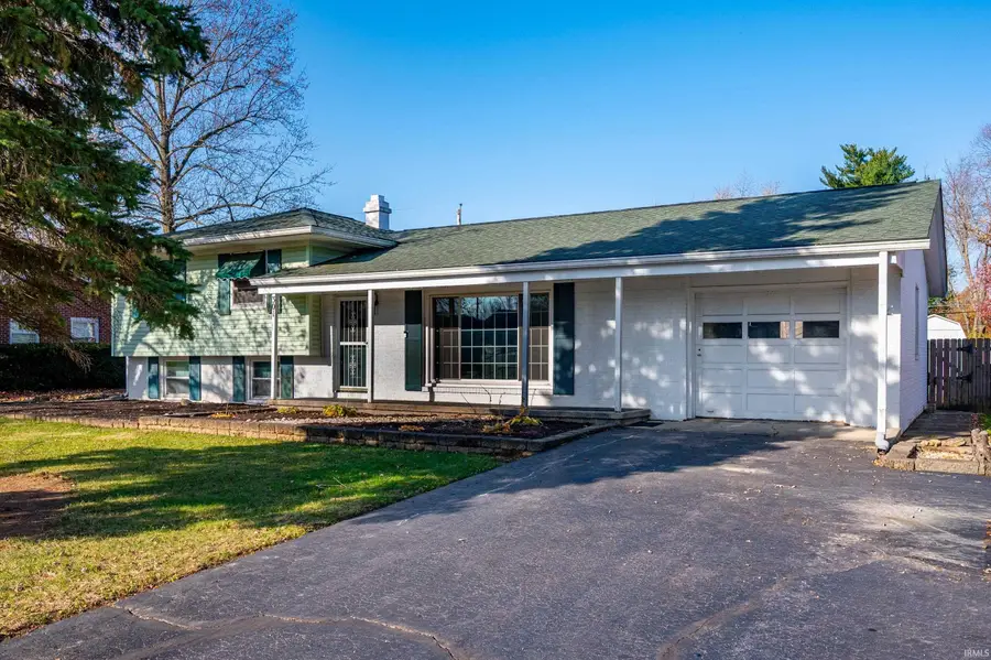 301 S Pasture Lane, Muncie, IN 47304 - Image #2