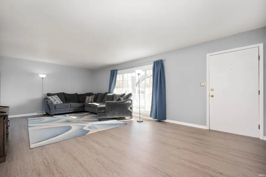 301 S Pasture Lane, Muncie, IN 47304 - Image #3