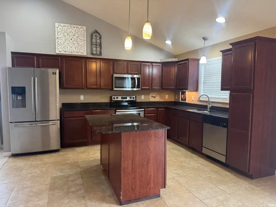 1899 Sandal Way, Newburgh, IN 47630 - Image #3