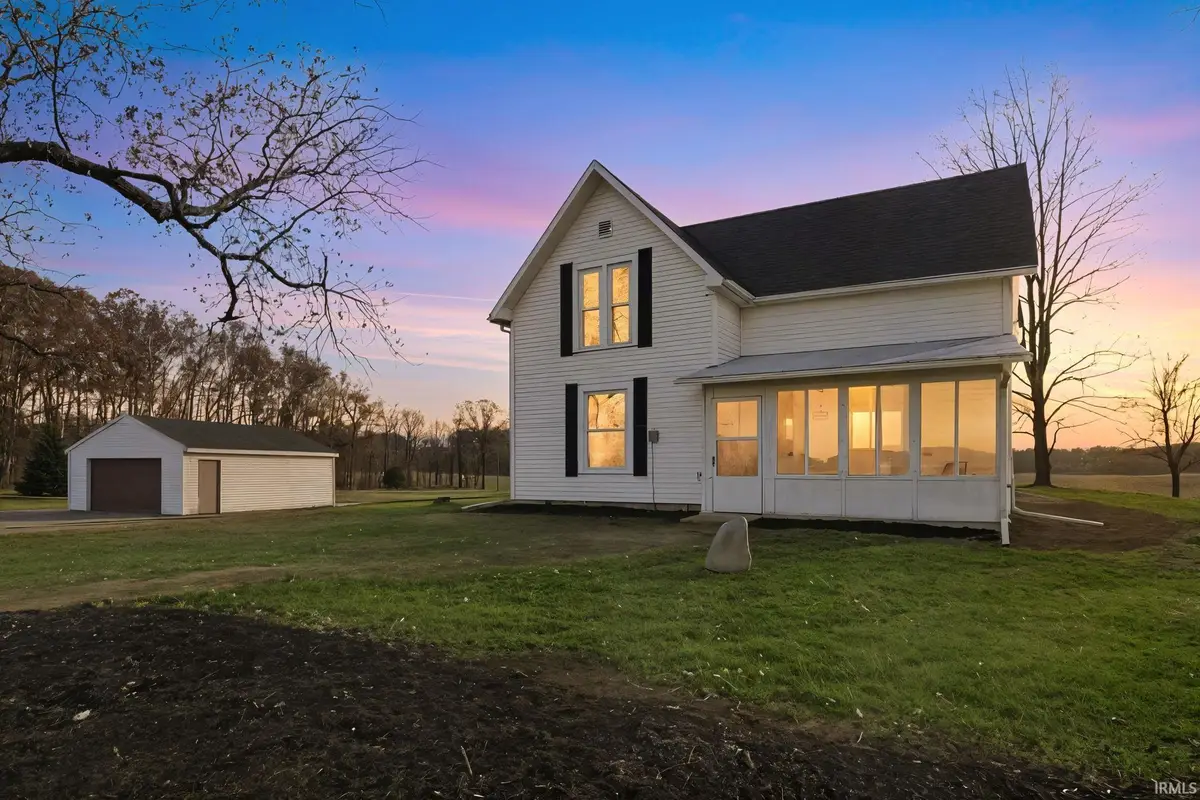 6751 N Mcconnell Road, Columbia City, IN 46725 - Image #1