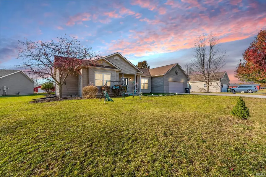 4307 N Lighthouse Drive, Warsaw, IN 46582 - Image #2