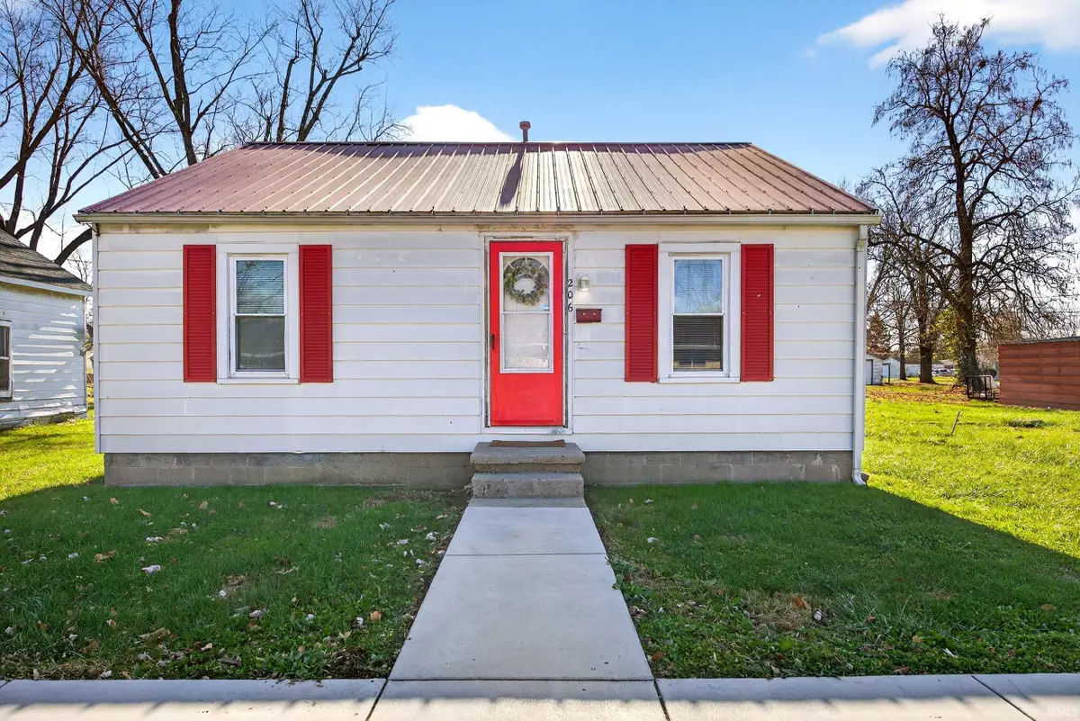 206 Grissom Avenue, Mitchell, IN 47446 - Image #1