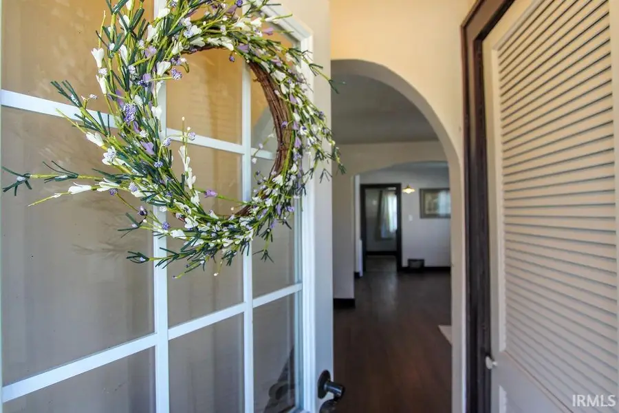 719 Goodland Avenue, South Bend, IN 46628 - Image #2