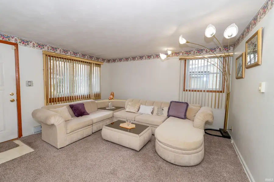 606 N Twyckenham Drive, South Bend, IN 46617 - Image #3