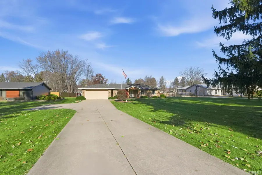 711 Wakefield Circle, Kendallville, IN 46755 - Image #2