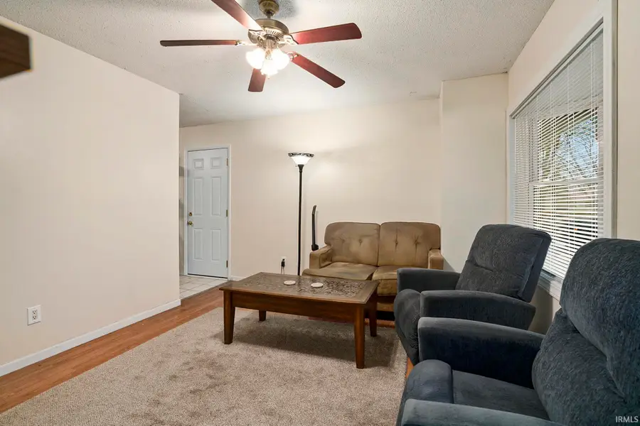 231 Maple Street, Millersburg, IN 46543 - Image #3