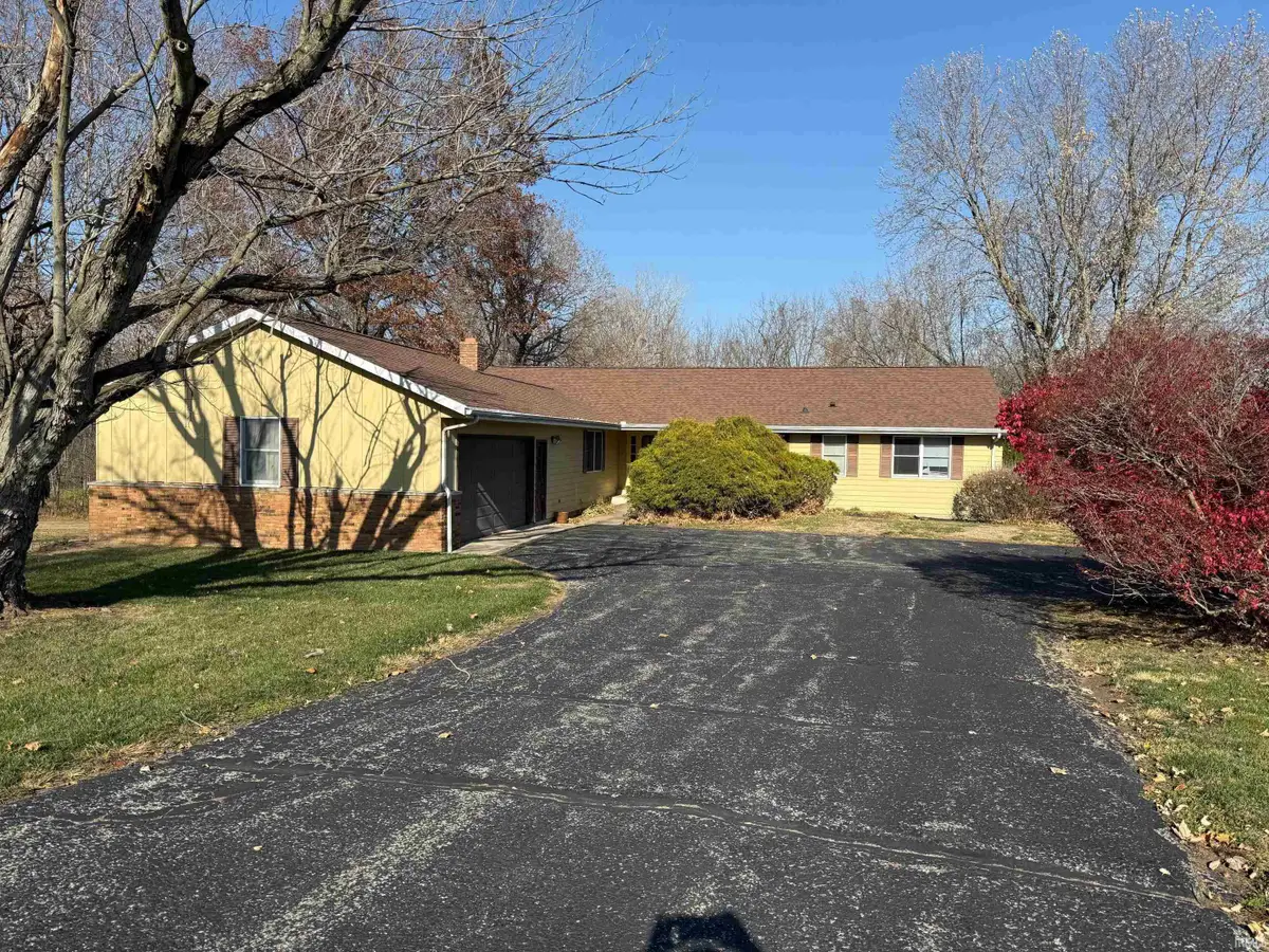 4018 Parkmont Drive, Logansport, IN 46947 - Image #1