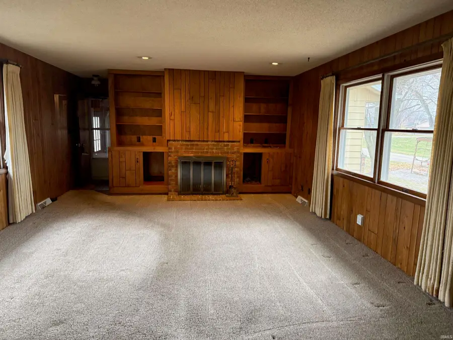 4018 Parkmont Drive, Logansport, IN 46947 - Image #2