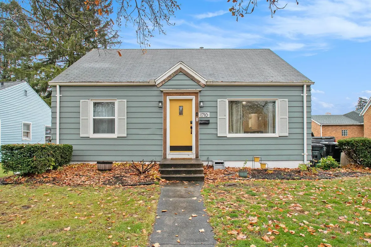 1710 College Street, South Bend, IN 46628 - Image #1