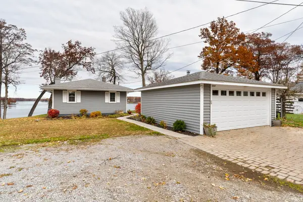 5507 E Colonial Oaks Drive, Monticello, IN 47960