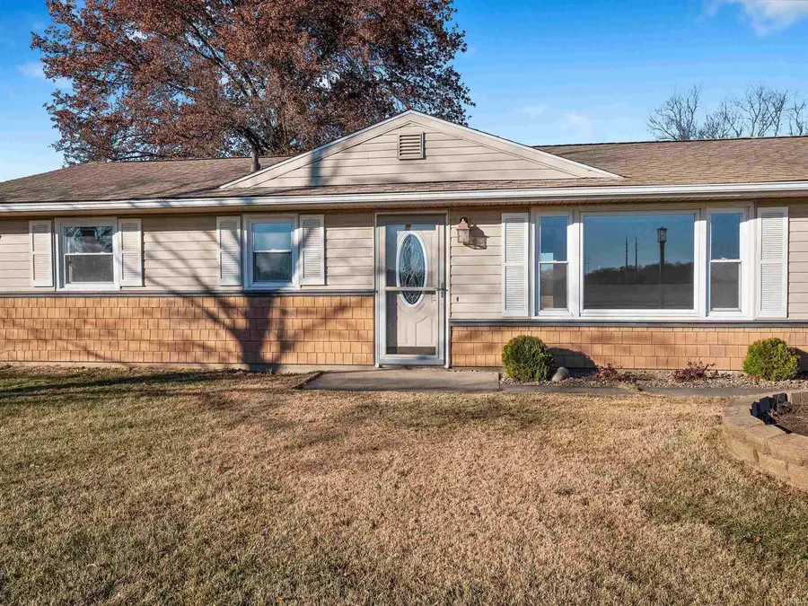 8025 Hosler Road, Leo, IN 46765 - Image #3