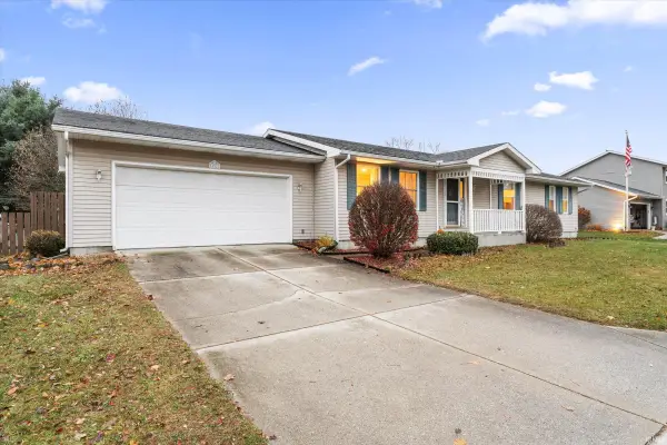 54921 Luan Drive, Osceola, IN 46561