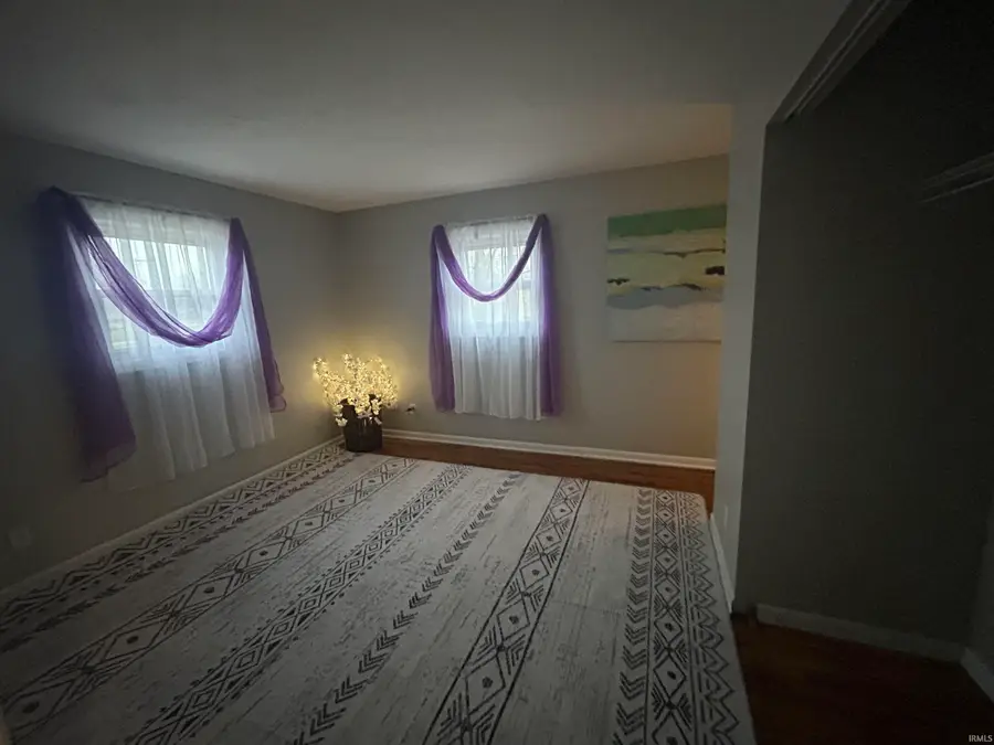 513 W Washington Street, Galveston, IN 46932 - Image #3