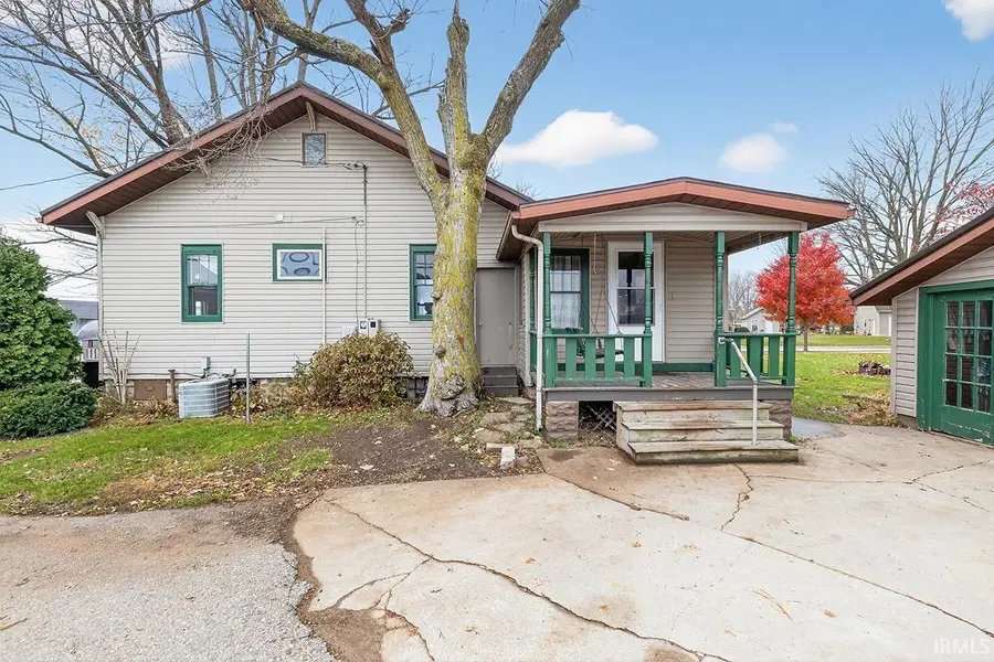 310 E Wabash Avenue, Wakarusa, IN 46573 - Image #3