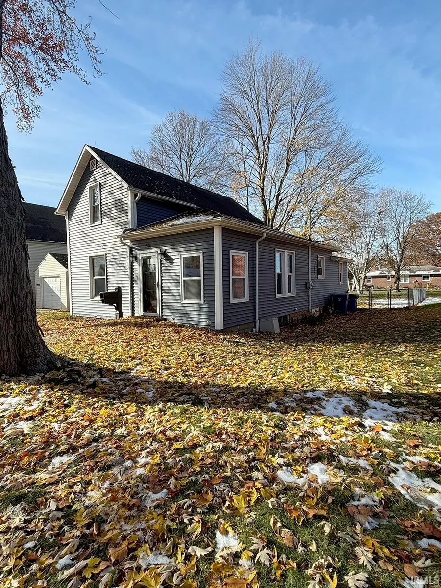 411 S Montgomery Street, Bremen, IN 46506 - Image #2