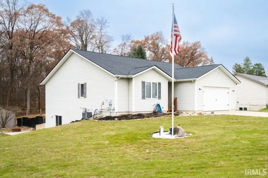 905 N 280 W, Angola, IN 46703 - Image #2