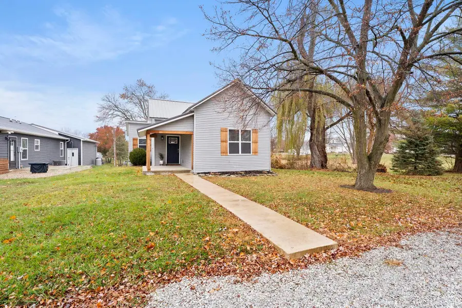 907 N Main Street, Warren, IN 46792 - Image #3