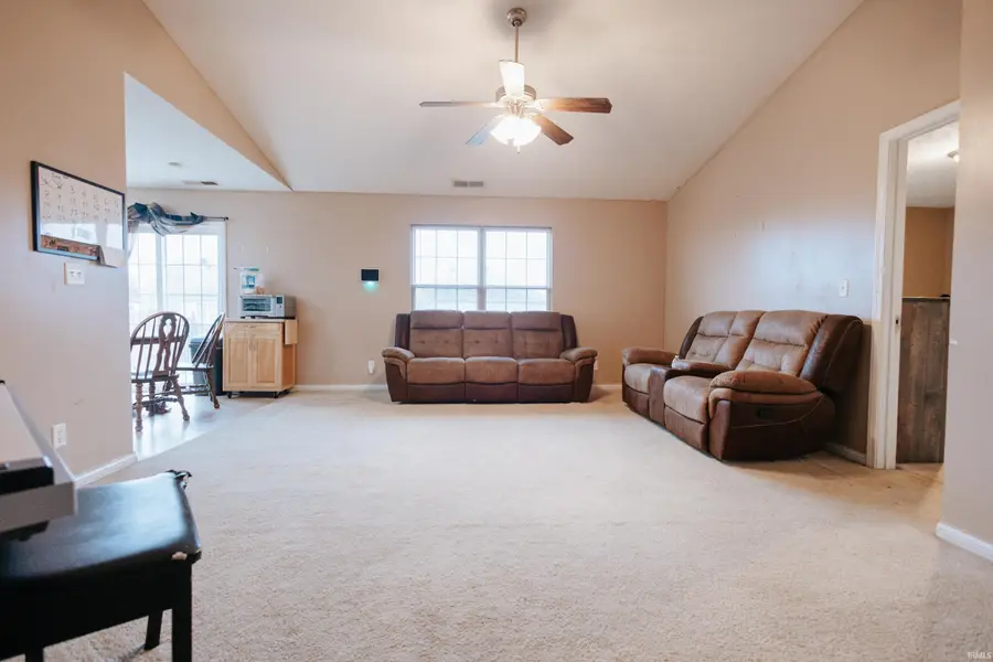 12840 Kingsley Court, Evansville, IN 47725 - Image #2