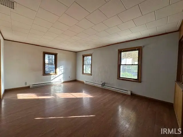 212 W Barber Street, Hartford City, IN 47348 - Image #3