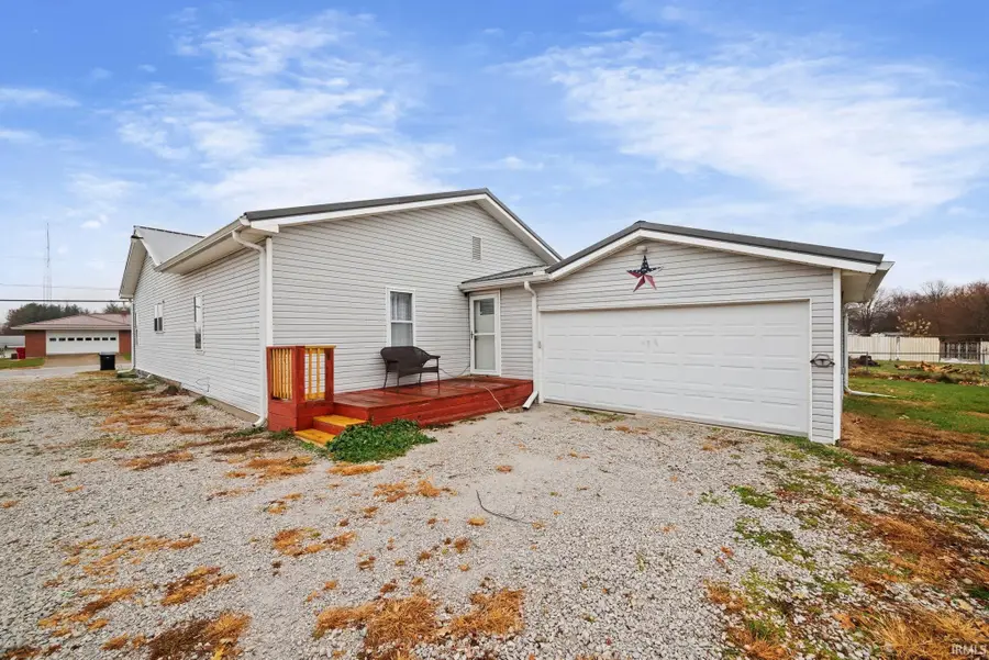 313 W Main Street, Kewanna, IN 46939 - Image #2