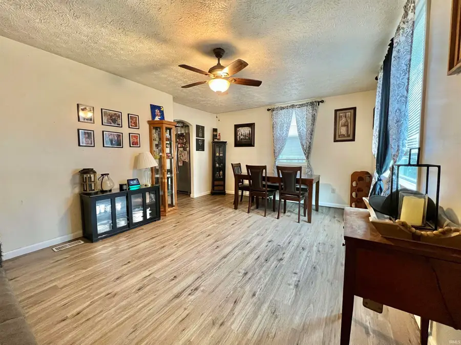 2801 S Rotherwood Avenue, Evansville, IN 47714 - Image #2