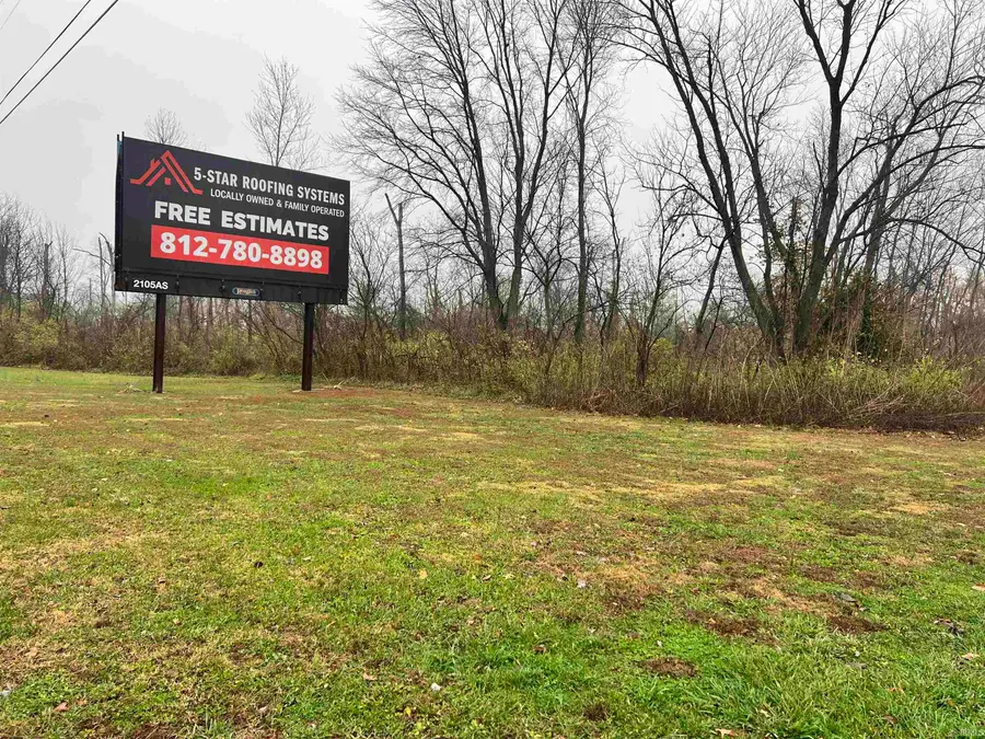 917.5 N Section Street, Sullivan, IN 47882 - Image #2