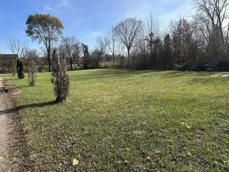 1900 Bitler Street, Fort Wayne, IN 46803 - Image #2