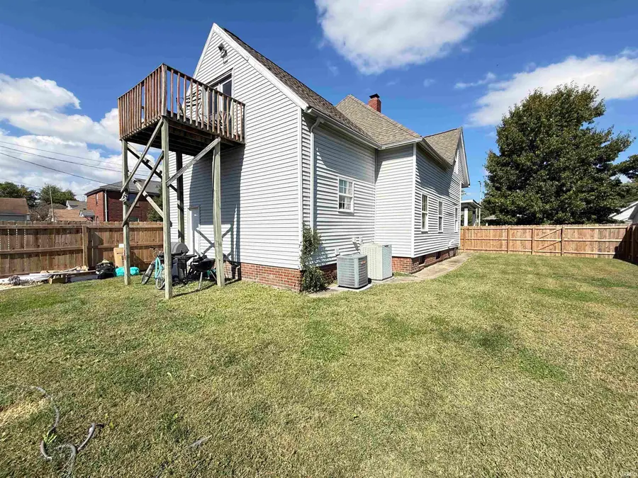 913 Washington Street, Evansville, IN 47713 - Image #2