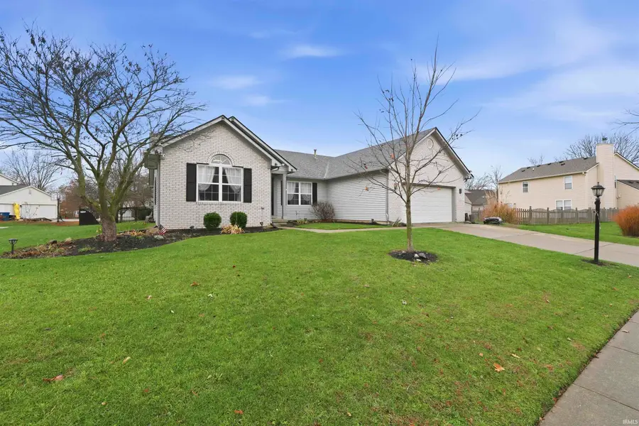 10709 Upland Way, Noblesville, IN 46060 - Image #2
